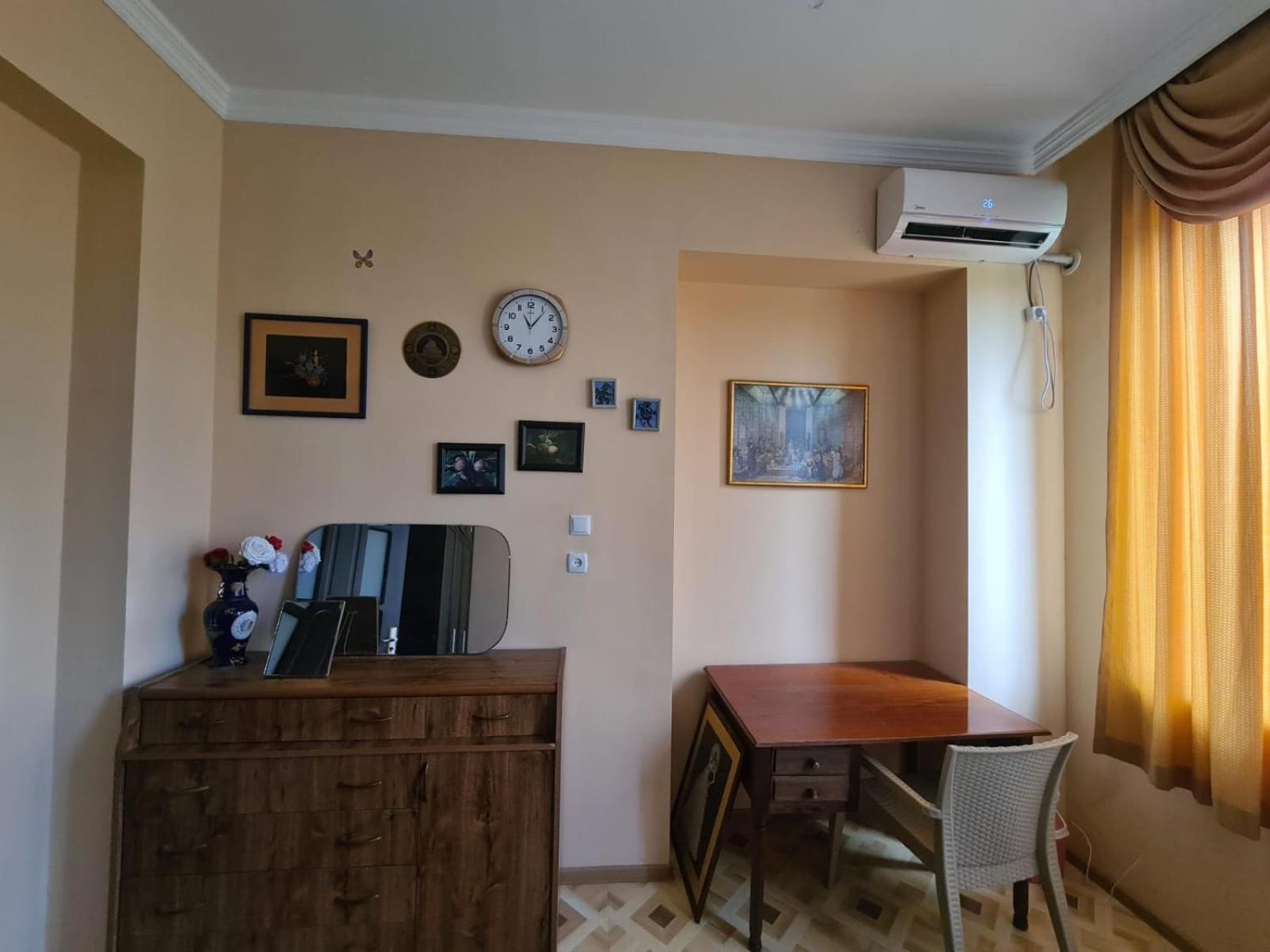 Camellia Hotel Kutaisi Exterior foto
